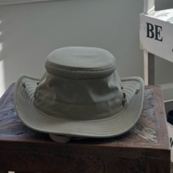 TILLEY LTM3 Khaki/Olive Airflo Classic Sun Hat Size 7 1/8TH - Picture 3 of 16